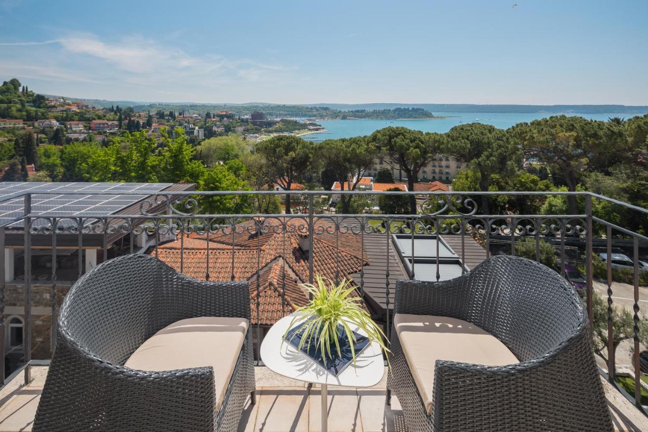 Double Room Balcony Sea View