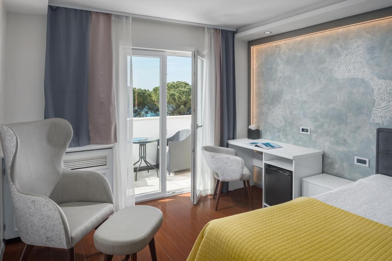 Family Room Balcony Sea View